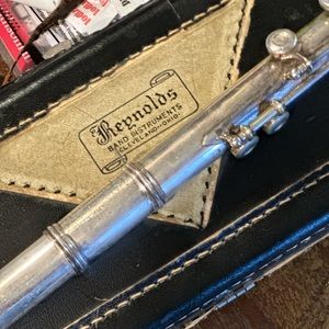 Reynolds of Cleveland Flute w/case